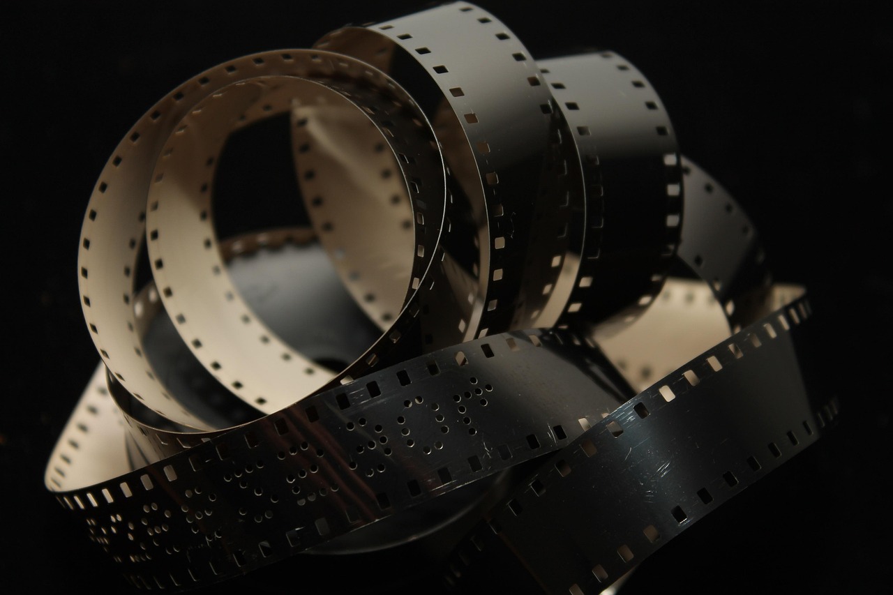 film vecer streamovani uspora