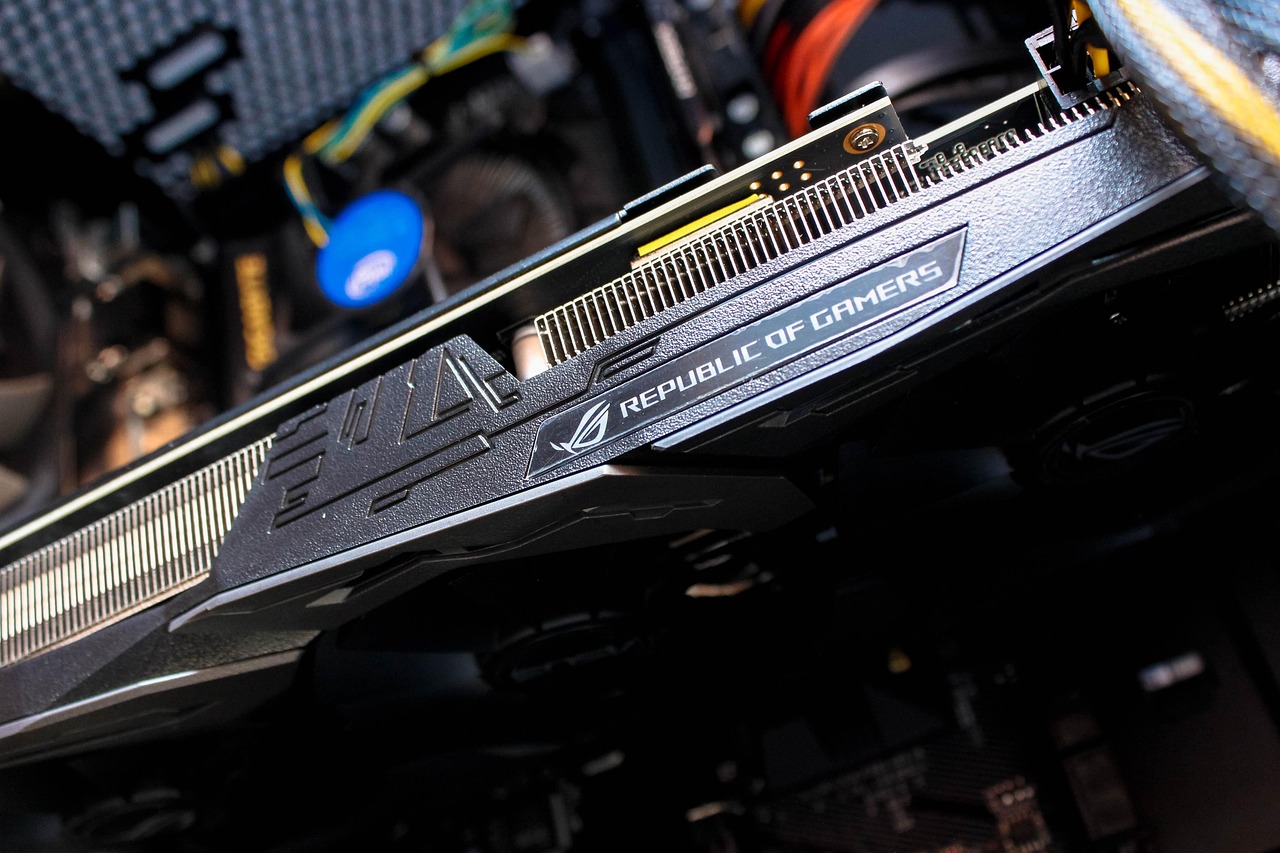 PC gaming graficka karta monitor uspora