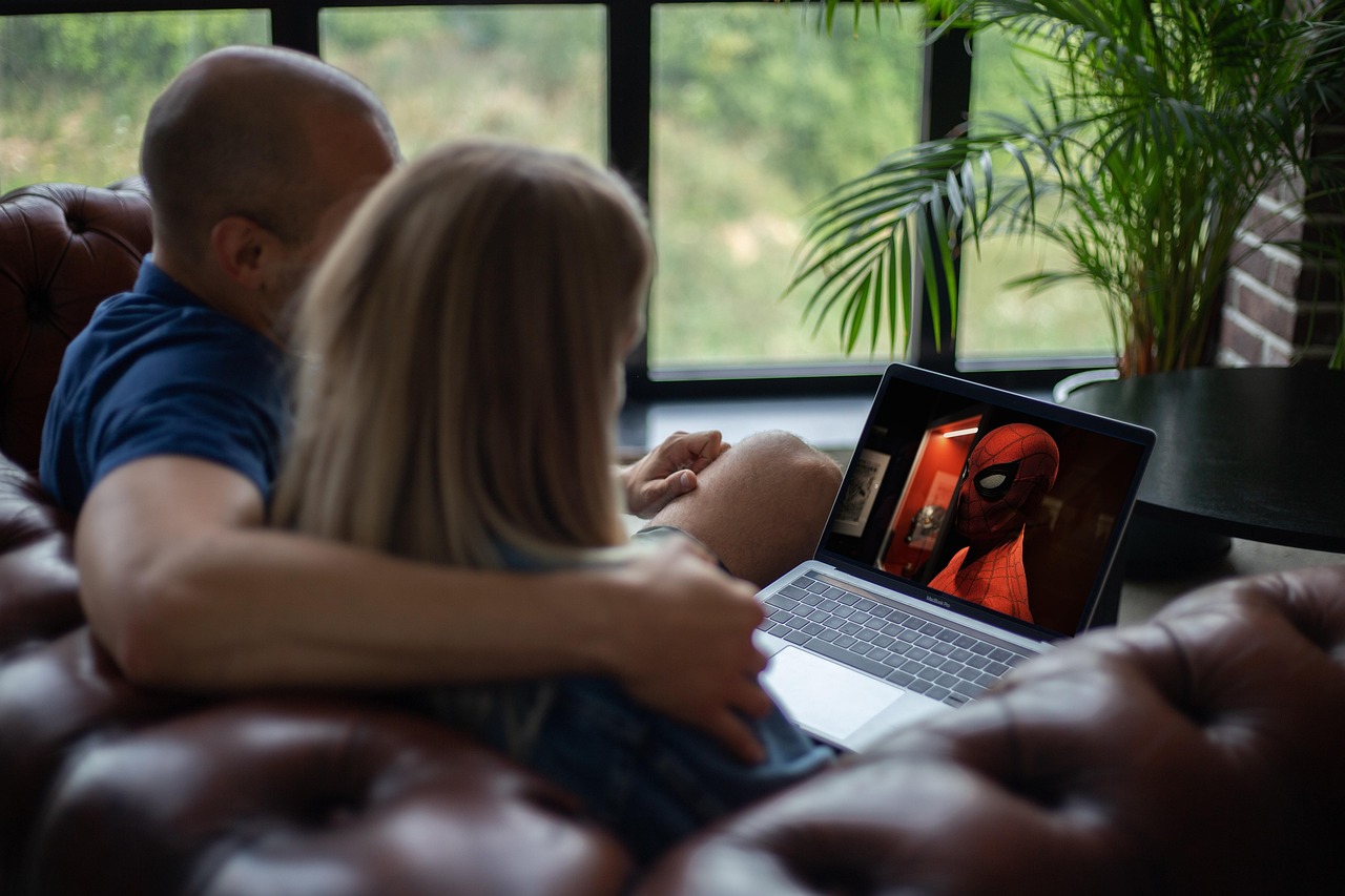 streamovací služby úspora Netflix Spotify